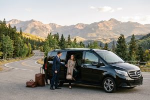 Special Occasion Shuttles: Elevating High Country Events